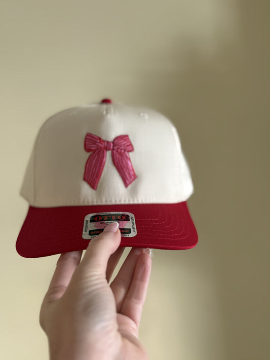 Red bow hat